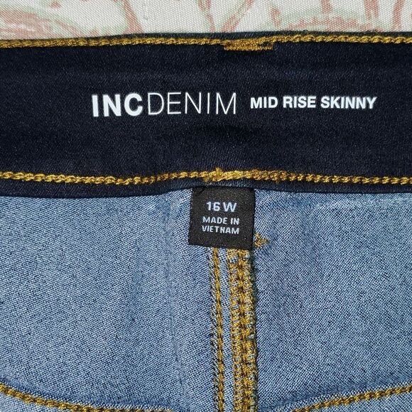 INC International Concepts Mid Rise Skinny Jeans Dark Blue Denim sz 16 W NWOT - Picture 5 of 8